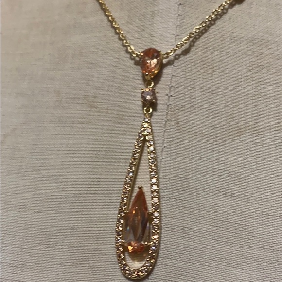 Gorgeous Golden Tear Drop - Picture 3 of 4